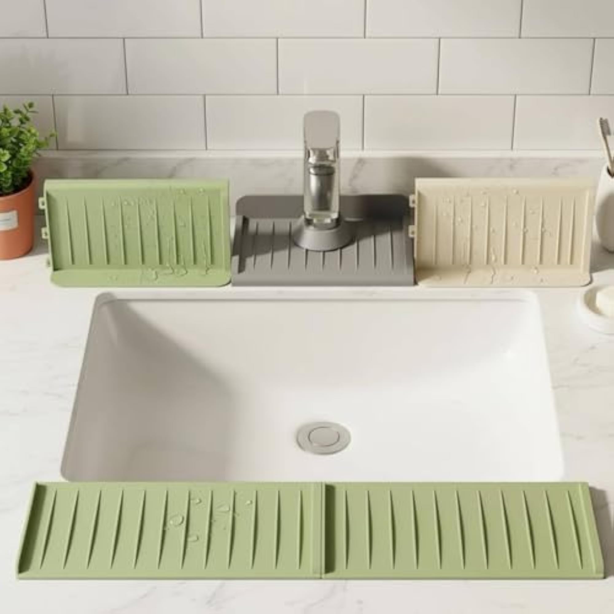 Spliceable Sink Drainage Mat Water Blocking Guard