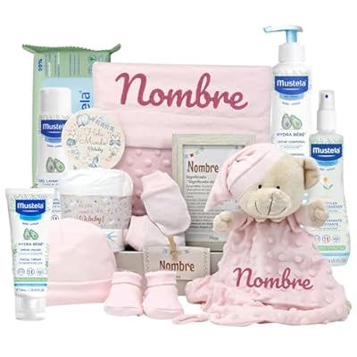 Mababyshop Canastilla Bebé Personalizada Velvet Deluxe, Cesta Regalo Recién Nacido con Dou Dou Bordado, Mini Pastel de Pañales, Cremitas de Bebé y Marco del Nombre (Rosa) | Ya disponible en tu tienda friki favorita! En mundofriki.es!