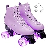 ✨【Conception classique à double rangée】 Nos patins à roulettes classiques à double rangée sont plus sûrs et plus stables que les patins à roulettes en ligne droite, idéaux pour les débutants, les femmes ou les hommes qui souhaitent apprendre facilement à patiner sur roues. Achetez une paire, vous pourrez profiter du plaisir du patin à roulettes.
