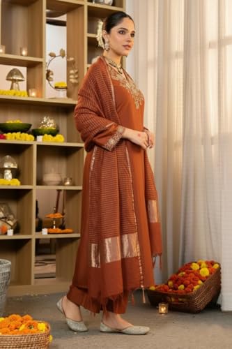 Image of Klosia Women Embroidery Solid Straight Kurta and Pant Set with Dupatta
