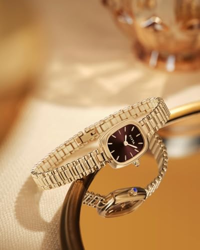 Image of FIYTA Women's Watch - Elegant Gold Small Square Luxury Watch with Sapphire Crystal; 316L Stainless Steel Jewelry Bracelet, Timeless Gift for Her, Mother's Day, Gift Box Included