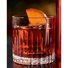 Campari Bitter 1L | 25% ABV | The iconic Italian aperitif with a bold, bittersweet flavor, perfect for Negronis – Campari