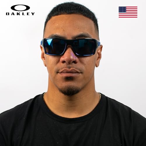 Image of Oakley TURBINE OO9263 Rectangle Shape Sunglasses With Official Eyewear Kit | Men's Sunglasses