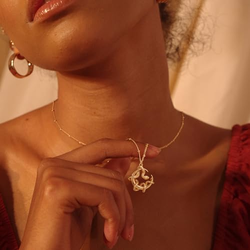 Fettero Gold Necklace for Women Snake Pendant 14K Gold Plated Charm Snake Animal Necklace for Everyday Jewelry2