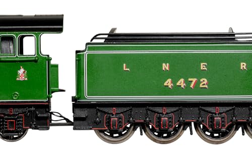 Hornby TT:120 Model Railway TT3004M LNER Class A1 4-6-2 4472 'Flying Scotsman' - Era 3 Locomotives, Green - Image 4