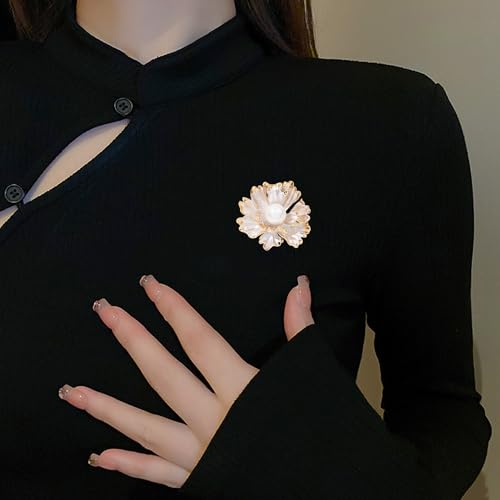 Image of GBAHFY Crystal Pearl Flower Brooches Pins Fashion Beautiful Created Floral Brooch Good Idea for Party Dance Wedding Banquet for Elegant Women