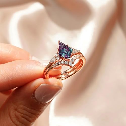 Alexandrite Ring Set 925 Sterling Silver/10K/14K/18K Gold Kite Cut 2ct Alexandrite Engagement Ring Alexandrite With Moissanite Engagement Ring Set For Women Free Engraving3