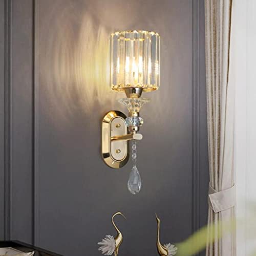 Lampe intérieure en cristal design moderne pour illuminer l'ambiance d'une chambre