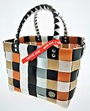 Der Flechtkorb ist einfach zu reinigen (feuchtes Tuch oder unter der Dusche)