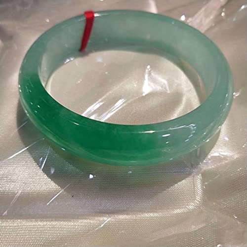 Bracelet en jade vert véritable qualité glace, un bijou de lithothérapie rare pour femme
