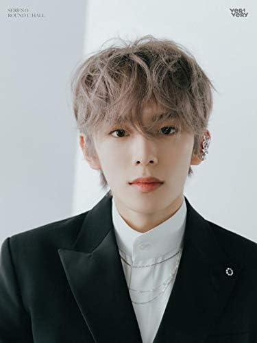 Miniatura 8 de Verivery Series 'O' Round 1 Hall 2nd Single Album Versión A CD+84p PhotoBook+1p Post+1p PhotoCard+1p Foto de Identificación+1p Fotografía de