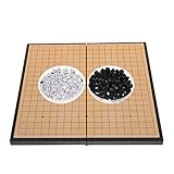 【MATERIAL PERMANENTE】Las piezas del juego exquisito están hechas de PVC calificado, incluyen un imán permanente.
