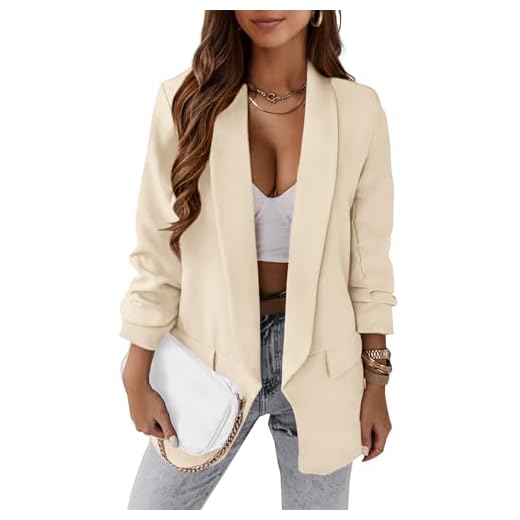 25 Minimalist Casual Outfits for Everyday Wear for Women Oversized Jacket