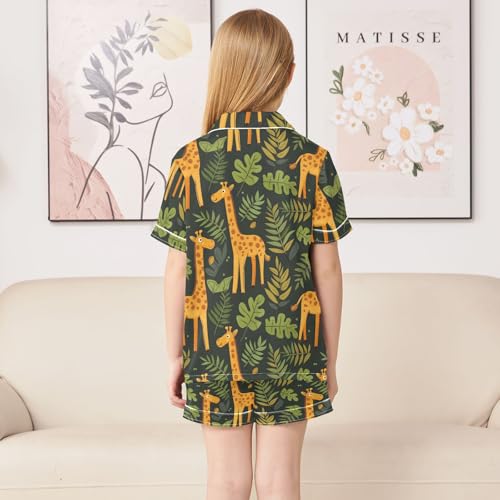 Giraffe and Leaves Summer Satin Pajama Set, Cute Button-Down Sleepwear Pj Set for Sleep Wears4