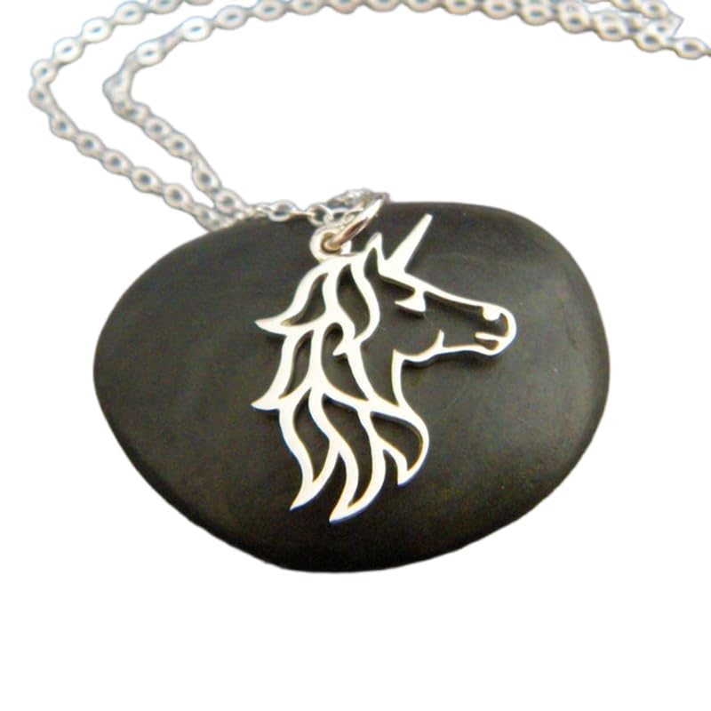 Collar de unicornio de plata 925 colgante infantil de cuerno joya de cuentos para niñas