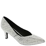 Masseys Women's Brianne Pointed Toe Low Heel Pump, 9 M (Medium), White and Black Newspaper