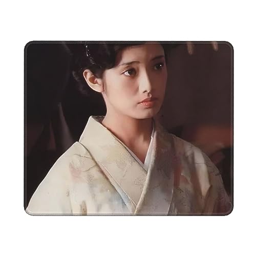 人気 山口百恵 (5) マウスパッド ゲーミングマウスパッド オフィスデスクマット 耐久性 ラバーベース 滑り止め撥水加工 キーボードパッド マウスパッド