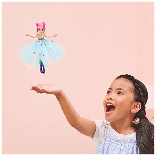 Crystal Flyers Rainbow Glitter – Fliegende schimmernde Feen-Puppe, mit den Händen steuerbar, für Kinder ab 6 Jahren Crystal Flyers Rainbow Glitter – Fliegende schimmernde Feen-Puppe, mit den Händen steuerbar, für Kinder ab 6 Jahren