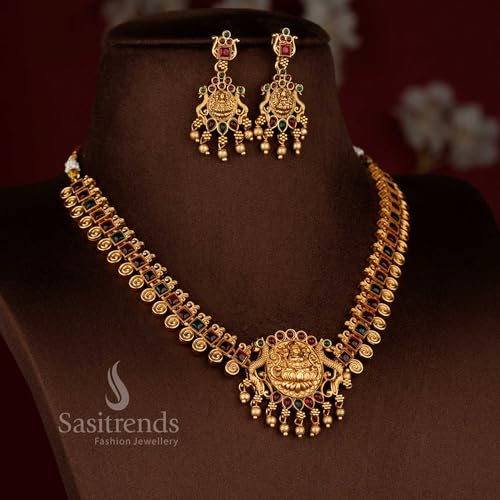 Image of Sasitrends Classic Matte Gold Plated Necklace Set For Women