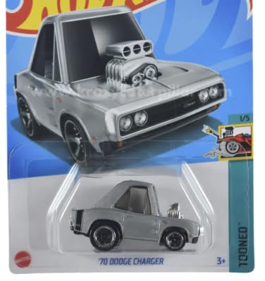 Image of hw Die-Cast 1:64 for Ages 3 and up ('70 Dodge Charger | Tooned | Silver)