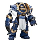 Matériau : résine ABS et plastique PVC, avec un design authentique et très détaillé avec uniformes et divers accessoires.