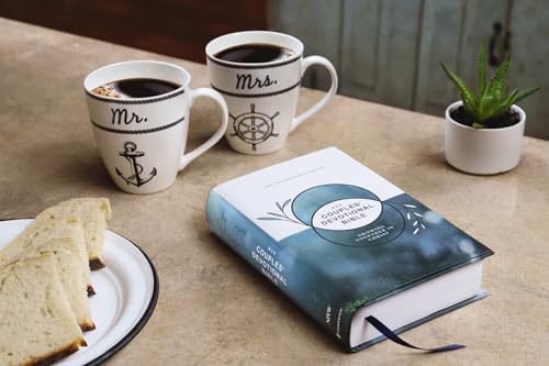 Image of NIV, Couples' Devotional Bible (Build a Biblical Foundation for Your Marriage), Hardcover, Comfort Print: Growing Together in Christ