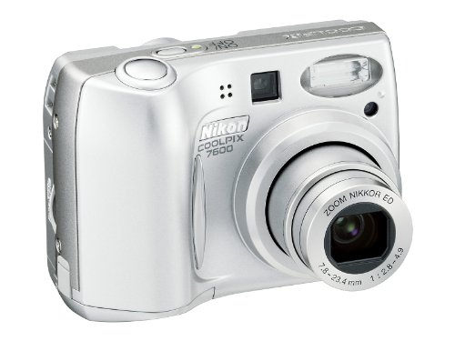 Nikon Coolpix 7600 Fotocamera digitale 7.41 megapixel Argento