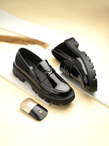 Image of Leo's Fitness Men's Patent Moccasin Shoes for Casual & Stylish Wear