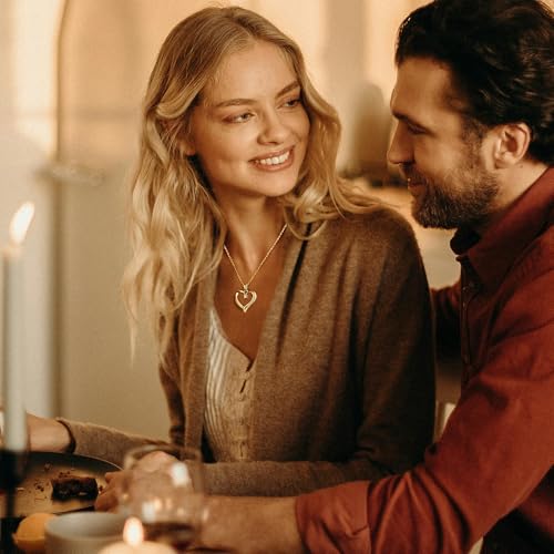 LAVALE Moissanite Necklaces for Women, Engraved 'Forever & Always' Gifts for Women Mom Her Girlfriend, Elegant 14K Gold Heart Necklace Anniversary Birthday Gifts for Women3