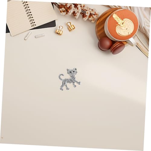 Broche chat strass pour accessoiriser une tenue de mariage chic - 2