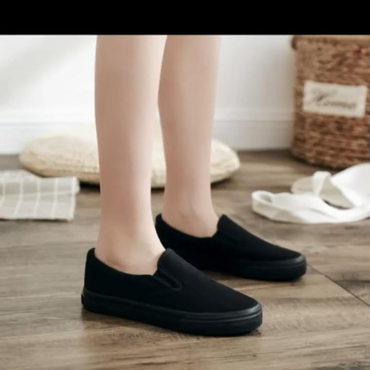 20 Pack Bulk Tennis Shoes for Homeless Men, Women, Summer, Winter | Black House Shoes for Guests Bulk Washable Sizes S, M, L4