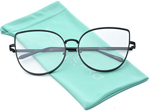 WearMe Pro - Clear Thin Frame Oversized Delicate Glasses