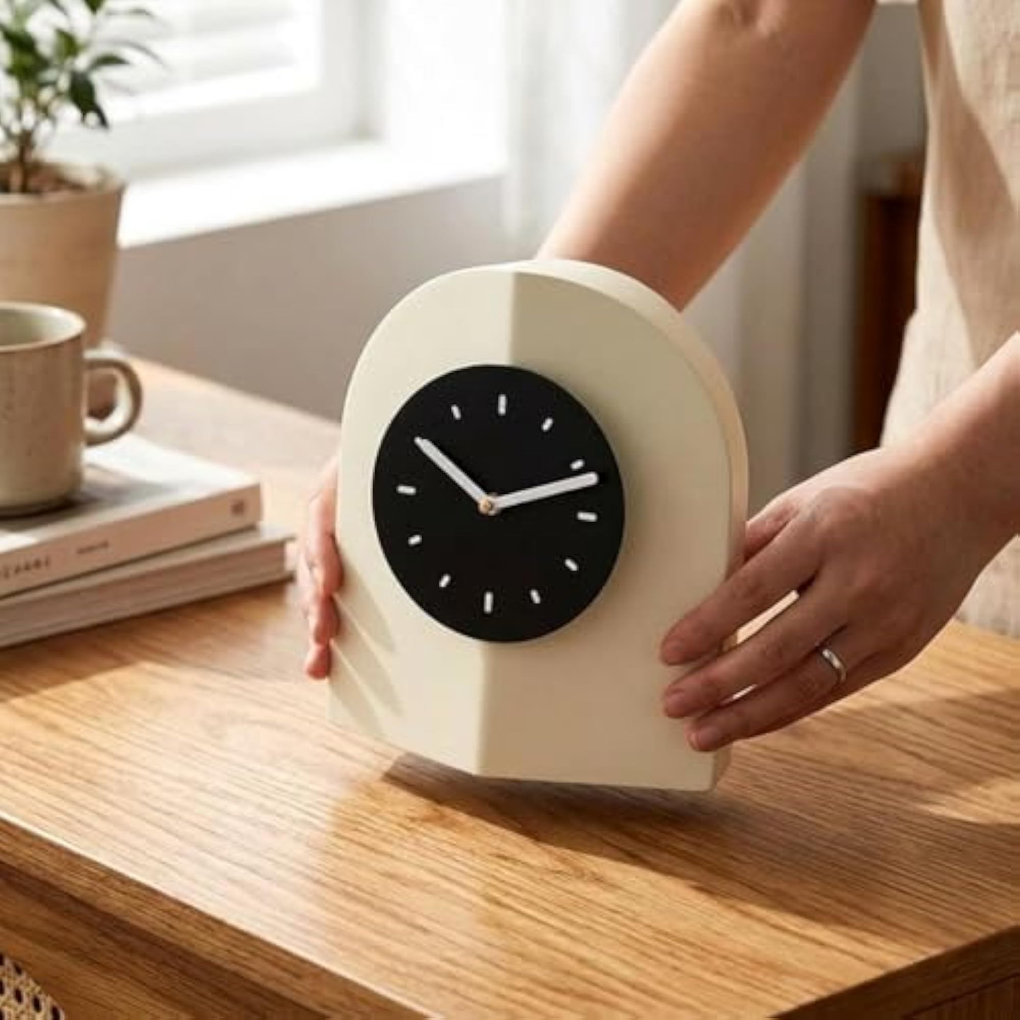 Retro Desk Clock Nordic Analog Alarm Clock