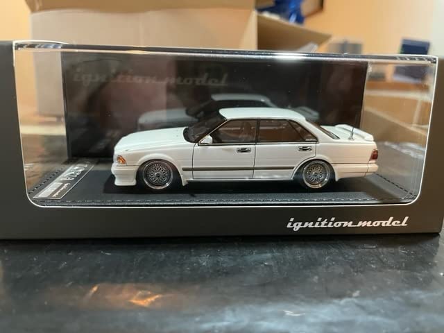 Amazon | 1/43 日産 グロリア (Y31) グランツーリスモ(Gran
