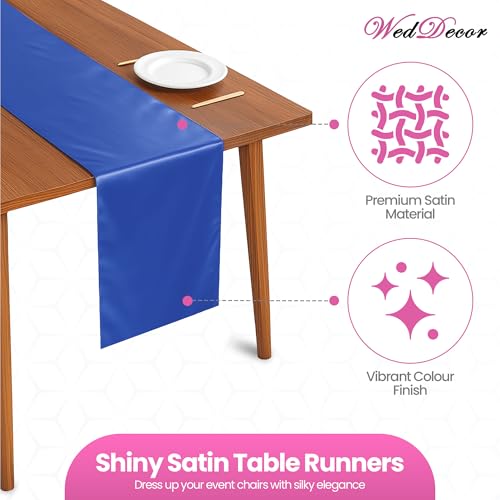 Chemin de table bleu roi en satin noble pour banquet de mariage et grande réception