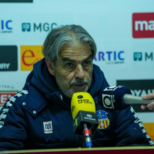 Confer&egrave;ncia de premsa de Natxo Gonz&aacute;lez (J21, 25/26)