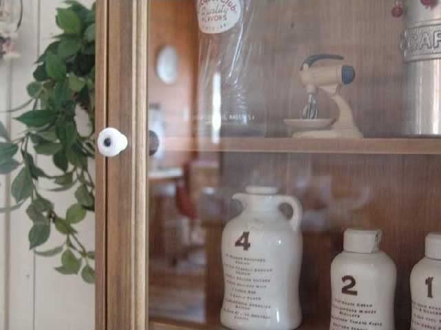 Amazon.co.jp: キャビネット 透明ガラス 長方形 アンティークブラウン