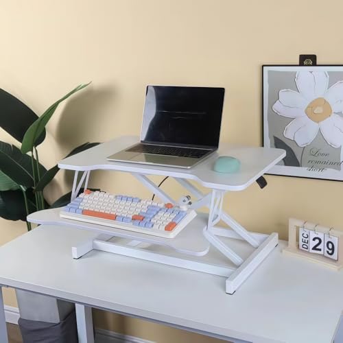 XVVX߉\Ȑ܂肽ݎX^fBOfXNAC݌vAAIɒ߉\AȃXy[XB̃~jRs[^[fXŃAʂƗʂ̐؂ւ\łB̋C߃fXNɂ́A߉\ȃfXNgbvƃL[{[hgCtĂ܂