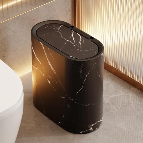 POPUPWAVE Bote de basura de baño con tapas, cubo de basura de plástico con patrón de madera de mármol, pequeño cubo de basura con tapa para baño, cesta de basura estrecha moderna para el hogar,