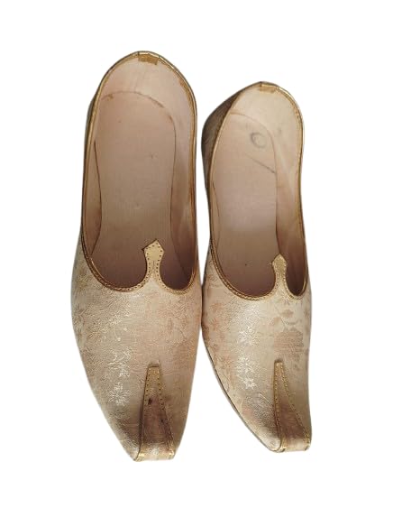 Ethnic Handmade Leather Punjabi Jutti for Men, Golden & Cream, Traditional Style, Printed Ethnic Jutti Footwear for All Occasion.-image-4