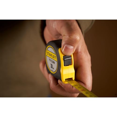 STANLEY Maßband Bandmass Tylon, 3 m, Tylon-Polymer Schutzschicht, verschiebbarer Endhaken, Kunststoffgehäuse 1-30-687
