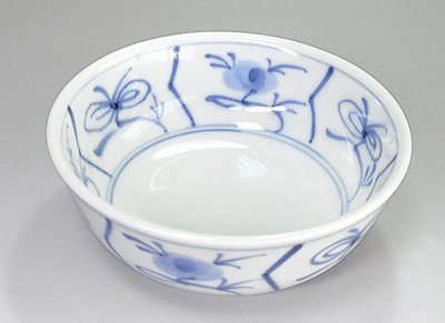 Amazon | 砥部焼 梅山窯 3.7寸平鉢 （なずな） | 梅山窯 | 飯碗 