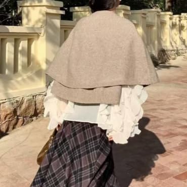 Cape Coat for Women Button Up Cropped Cardigan Dressy Casual Workwear Knitted Sweater Old Money3