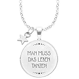 Designt und handgefertigt in Wien. Die Kette ist natürlich nickel- und bleifrei.