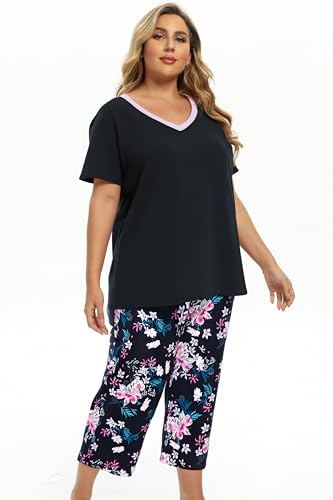 Image of Vozanet Women's Pajamas Set Soft V Neck Sleepwear Top and Capri Pj Lounge Sets Cartoon Heart Shape Cat Nighty Plus Size