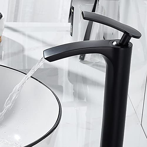Robinet de lavabo en laiton pour créer une oasis de bien-être chez soi