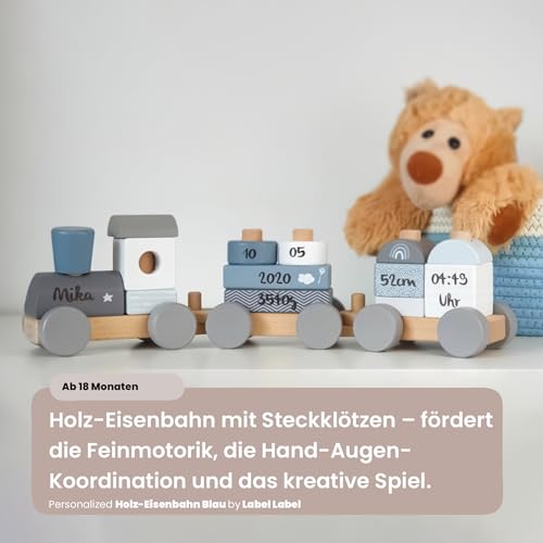 Personalisierte Holzeisenbahn blau - Personalisierte Geschenke Baby I Steckspielzeug I Geschenk zur Geburt Junge I Holzzug mit Name & Geburtsdaten - Label Label