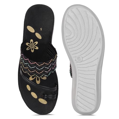 Image of Women Stylish & Comfortable Sandals | Lightweight Cushioned Footbed | Anti-Slip Sole, Casual Footwear