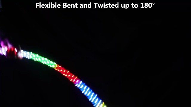 Difference U Fouet LED RGB Avec Télécommande Et App - Antenne Spirale Pour SUV ATV UTV (2 Bâtons)