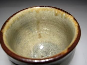 人間国宝　金城次郎　壺屋焼　湯呑 壺屋焼 人間国宝 金城次郎作 魚文ぐい呑 （笑う魚） – 生活民芸